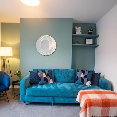 The Becket - Three Bedroom City Centre House With Parking Cantorbéry Extérieur photo